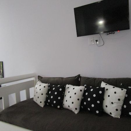 Ilha Flat Hotel Suite Swaenen II Ilhabela Exteriör bild